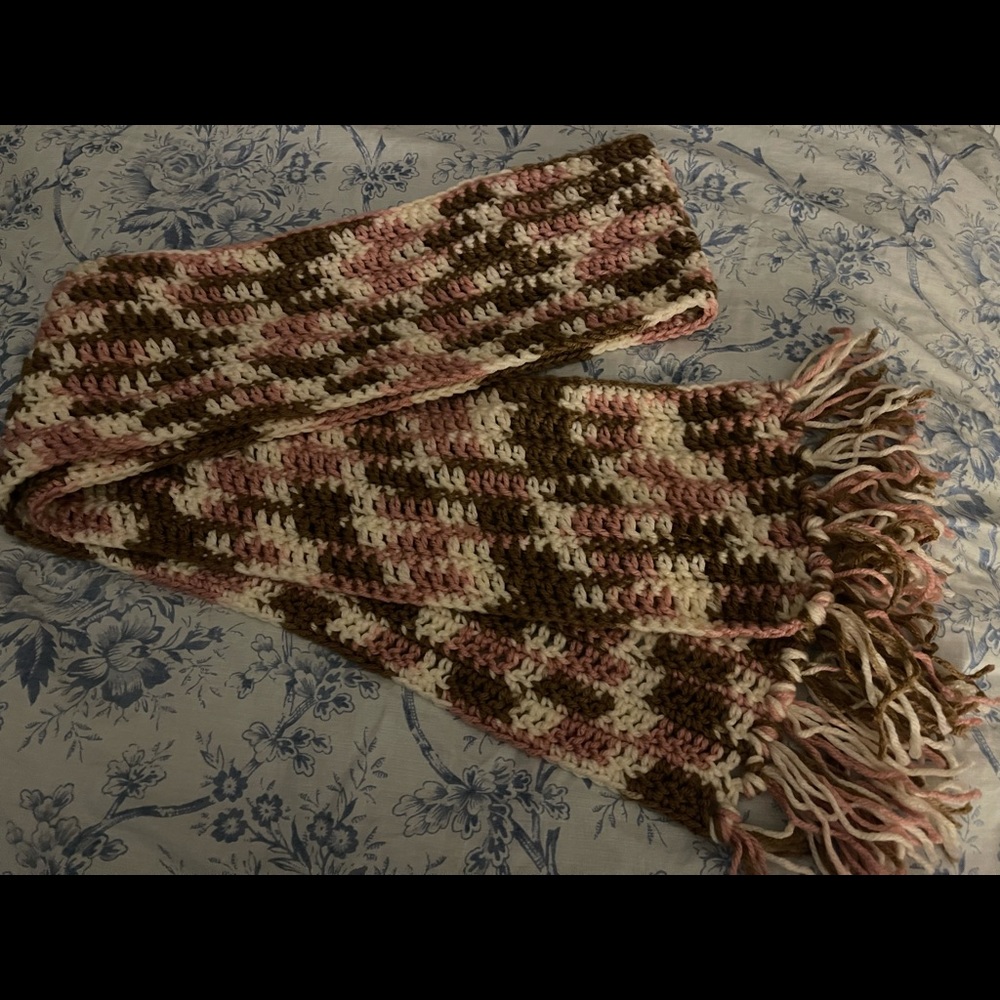 Handmade women scarf